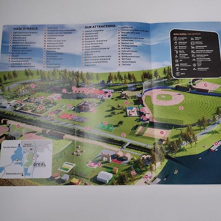 Appartamento Domino Hluboká nad Vltavou Esterno foto