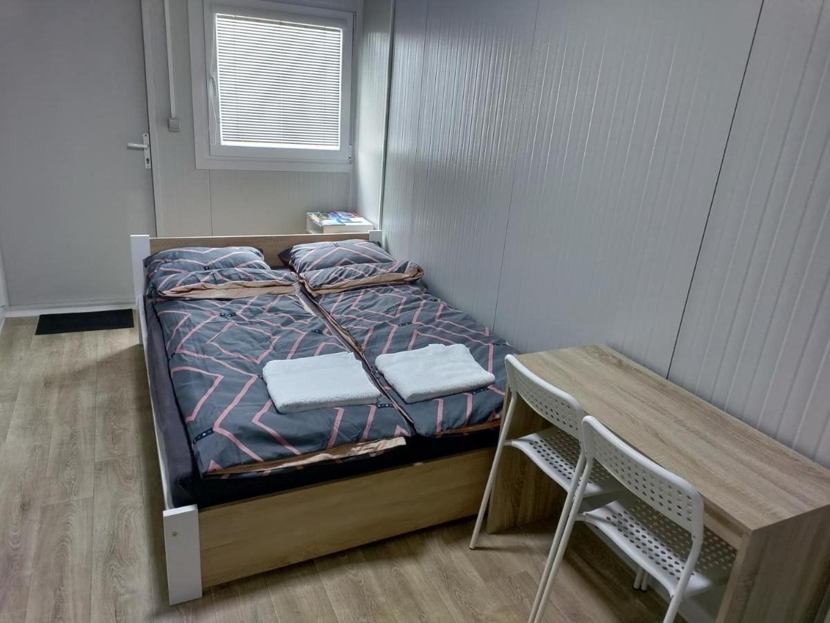 Appartamento Domino Hluboká nad Vltavou Esterno foto